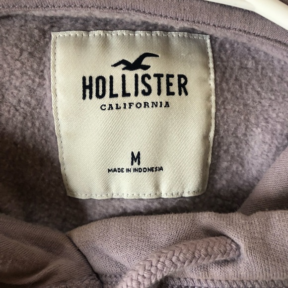 Hollister California Hoodie Light Purple w/ White Lettering Women’s Size Medium - Picture 3 of 3